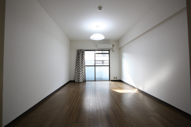 居室・リビング　別室の参考写真です。※現況優先