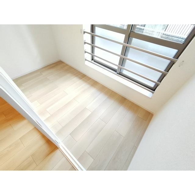 バルコニー　サンルームタイプ