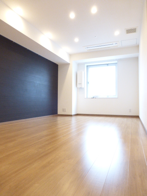 居室・リビング　内観1