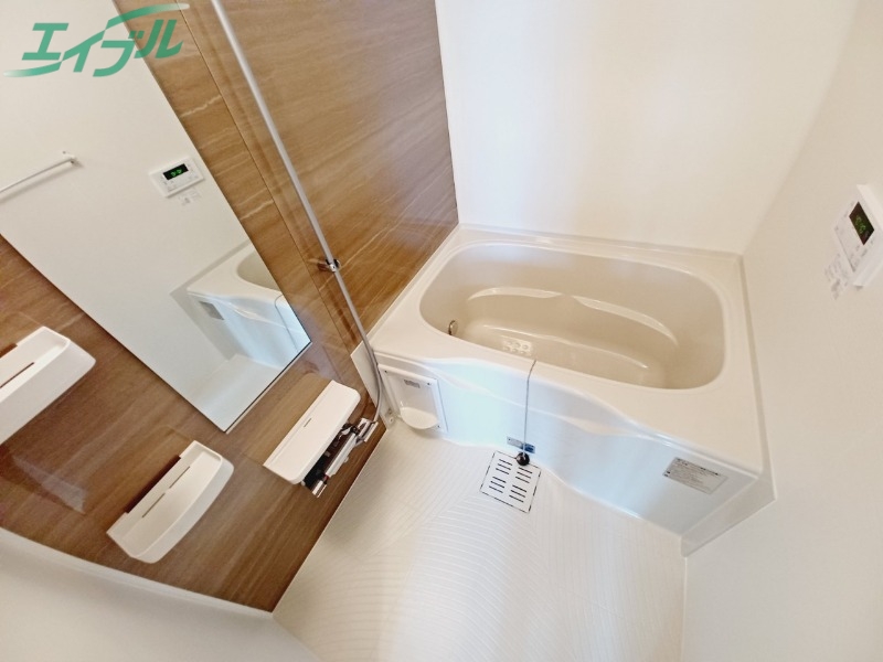 バス・シャワールーム　同一タイプ部屋写真
