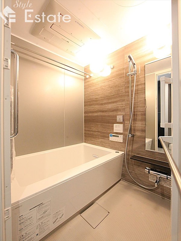 バス・シャワールーム　同仕様写真