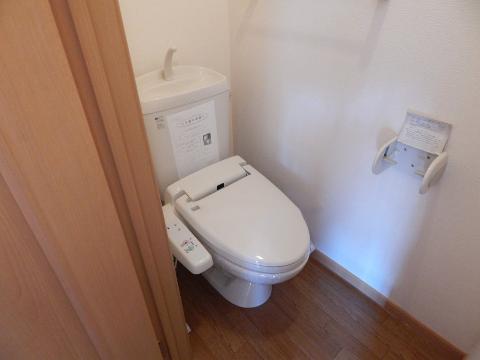 トイレ　シャワー付トイレ