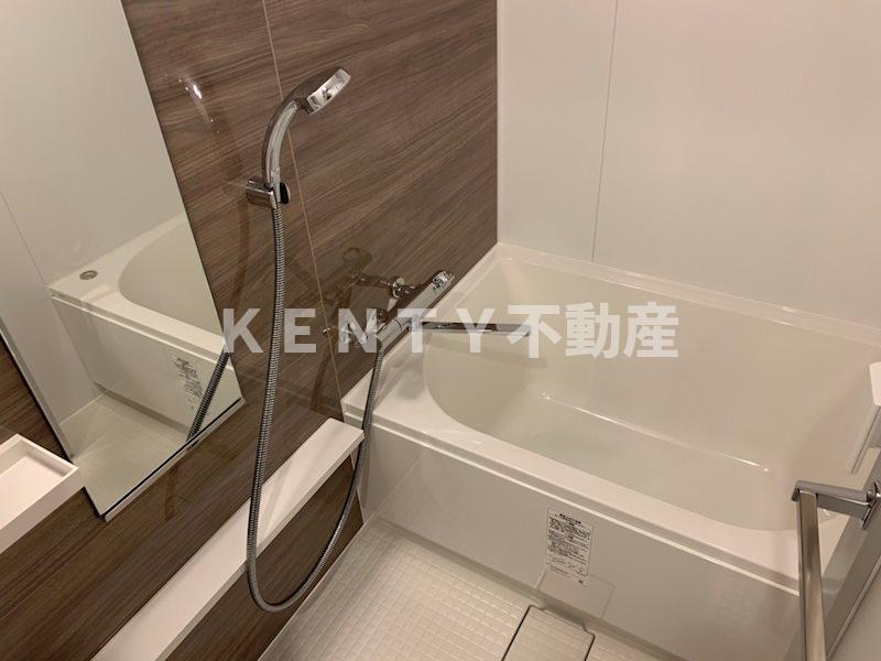 バス・シャワールーム　お風呂で日々の疲れを落としましょう