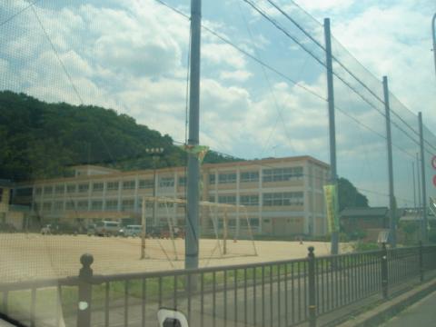 小学校　面影小学校（小学校）まで825m