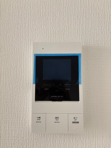 その他設備　モニター付きインターホンで宅配も安心（同社施工物件）