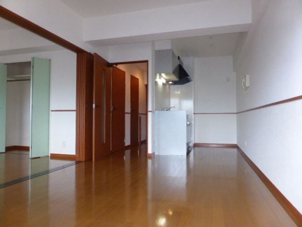 居室・リビング　※別号室の参考写真になります。