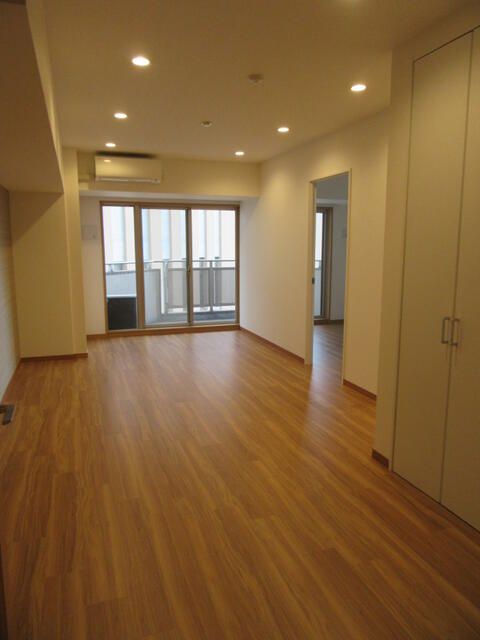 居室・リビング　居間です