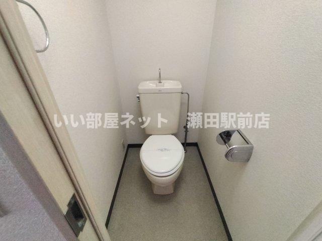 トイレ　※同建物の別のお部屋の写真です。