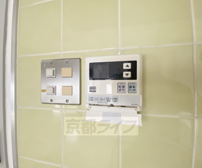 その他設備　給湯コントロールパネルです。