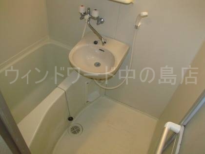 バス・シャワールーム　詳細は、ウィンドワード中の島店までご相談下さい。