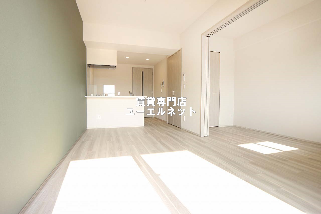 居室・リビング　ゆったりとくつろげる、落ち着きのある居室空間です