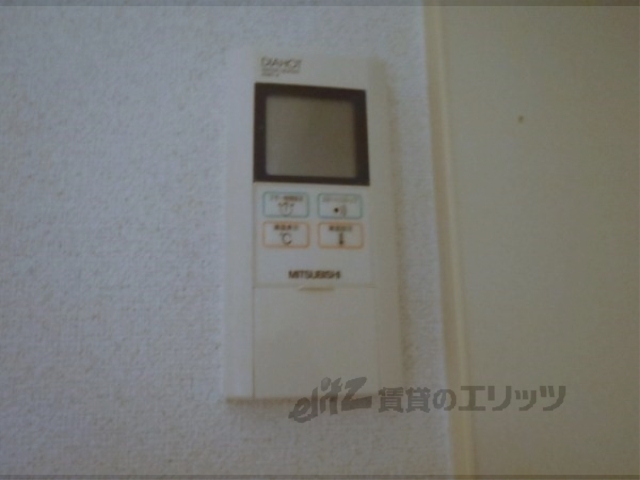 その他設備　給湯器リモコン