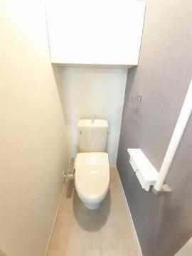 トイレ　シャワー付トイレ