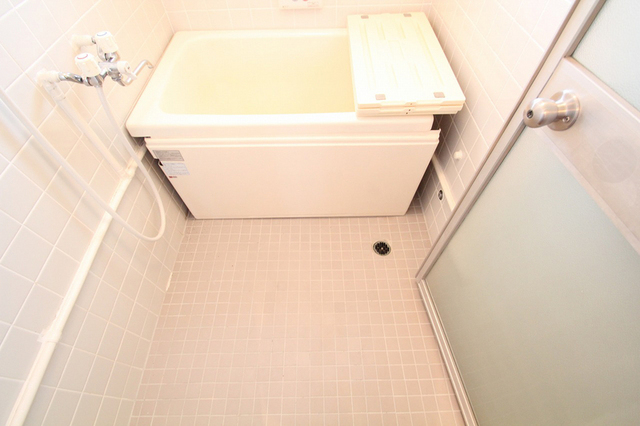 バス・シャワールーム　別室の参考写真です。※現況優先