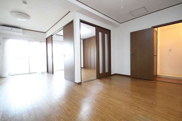 居室・リビング　別室の参考写真です。※現況優先