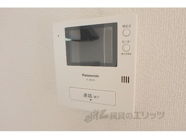 その他設備　給湯器リモコン