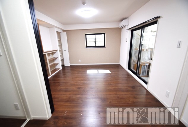 居室・リビング　２０２号の写真です。