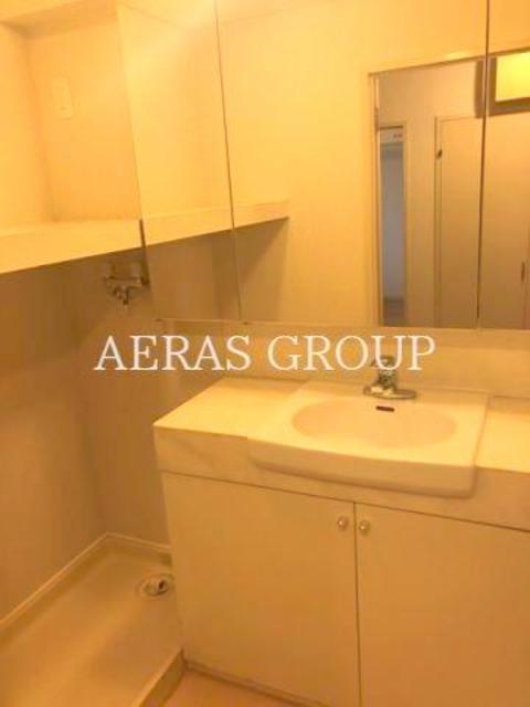 洗面設備　同仕様