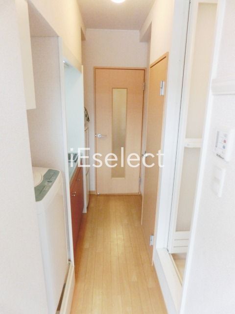 玄関　シューズボックスのある玄関です。