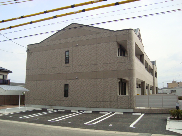 建物外観　外観写真（昼）