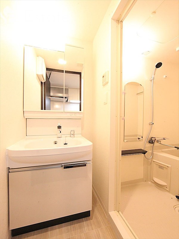 洗面設備　洗面所