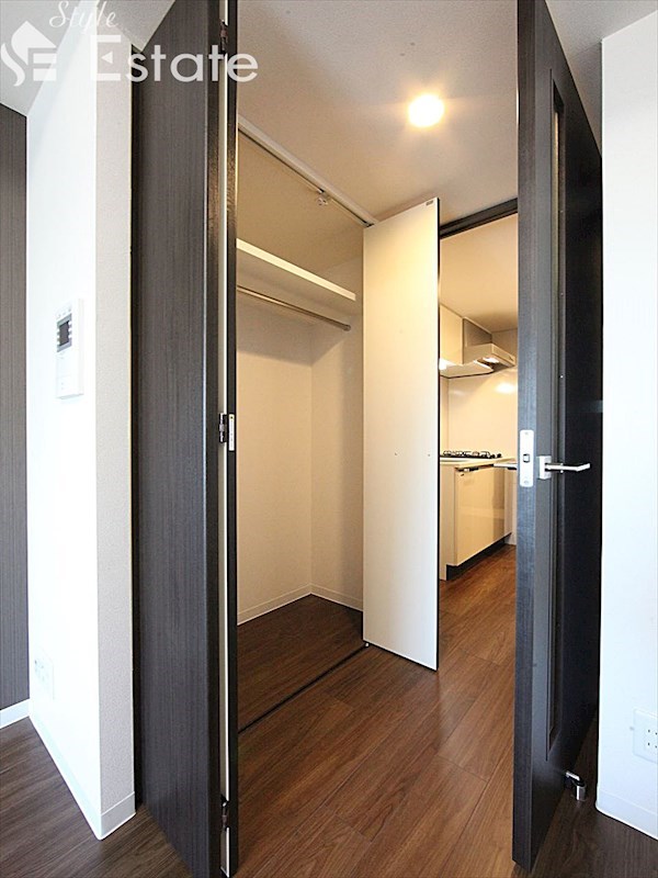 収納　クローゼット