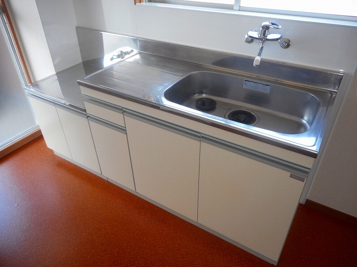 キッチン　同物件別部屋参考写真です