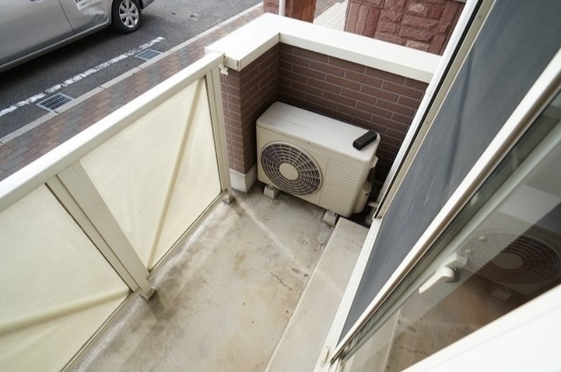 バルコニー　図面と現状に相違がある場合には現状を優先