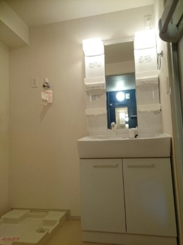 洗面設備　洗面所です