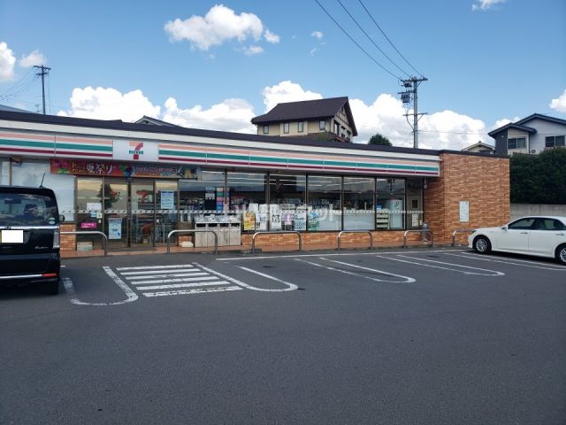 コンビニ　セブンイレブン 上田新田東店（コンビニ）まで688m