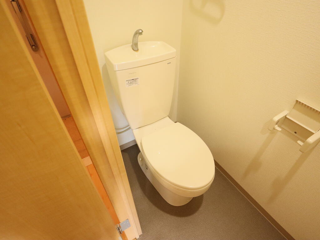 トイレ　トイレ