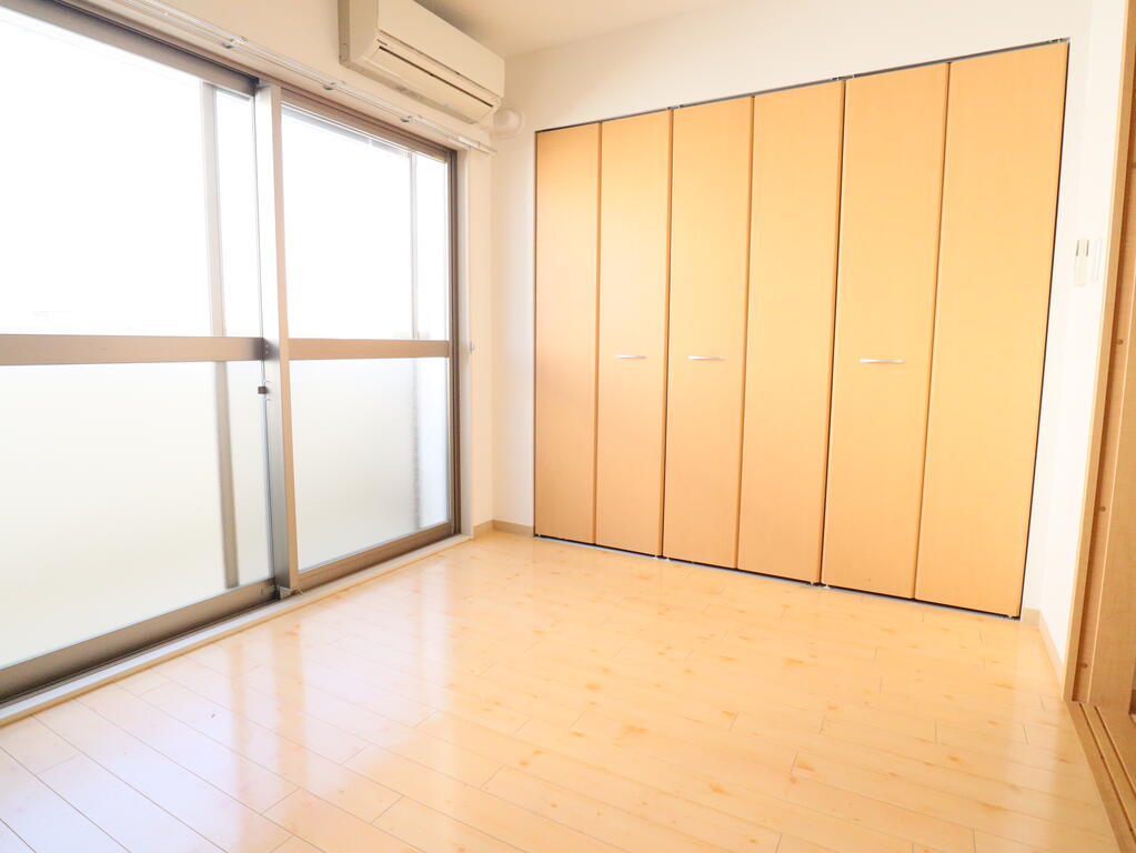 居室・リビング　洋室1