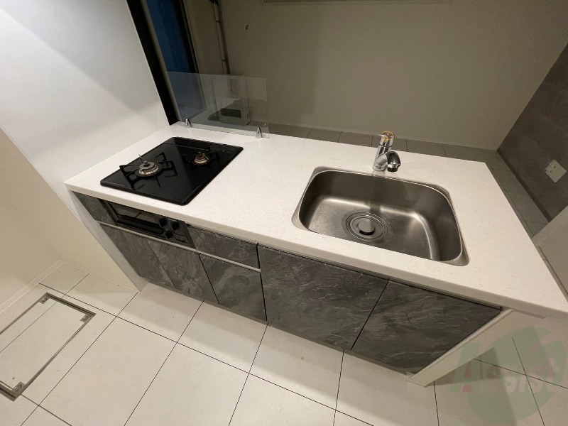 キッチン　キッチンです。一人暮らしなら十分な大きさですね。