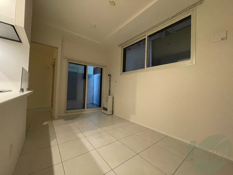 居室・リビング　広くてキレイなお部屋が広がっていて、充実した生活が送れそう。