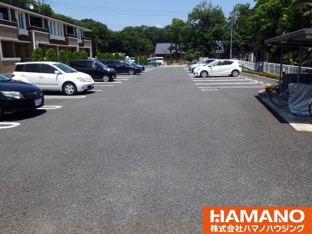 駐車場　駐車スペースもあります