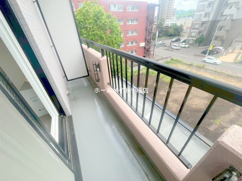 バルコニー　バルコニースペースです！