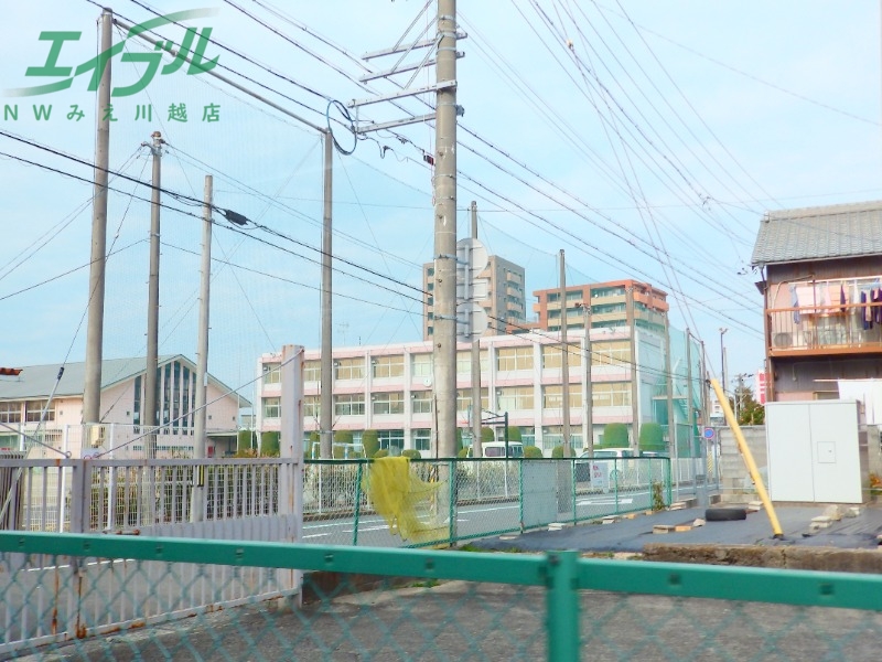 小学校　桑名市立修徳小学校（小学校）まで1281m