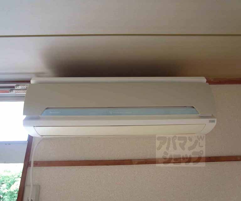 その他設備　エアコン装備