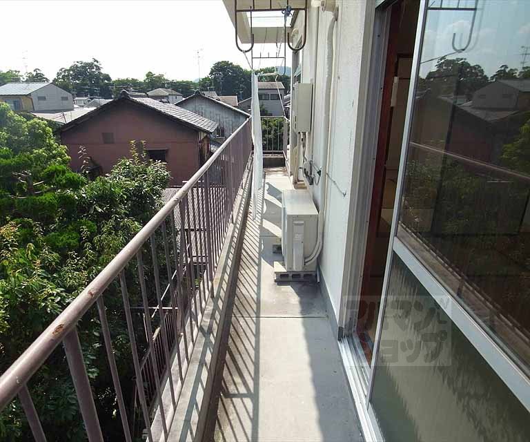 バルコニー　ベランダ