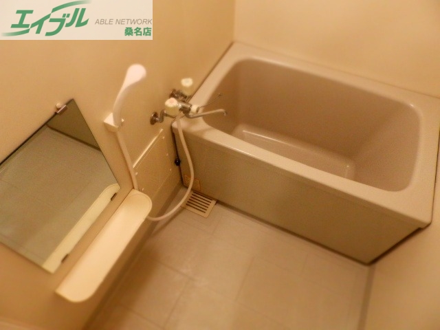 バス・シャワールーム　同物件別室画像