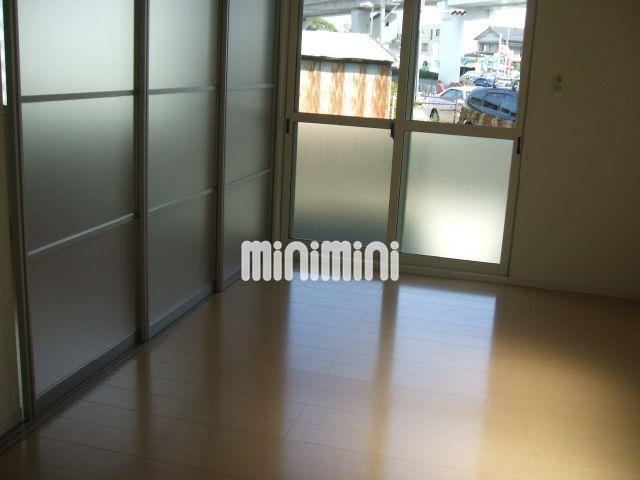 居室・リビング　明るいです