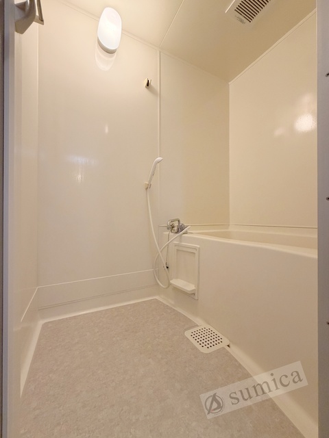 バス・シャワールーム　セパレートタイプでゆったりバスライフ♪♪