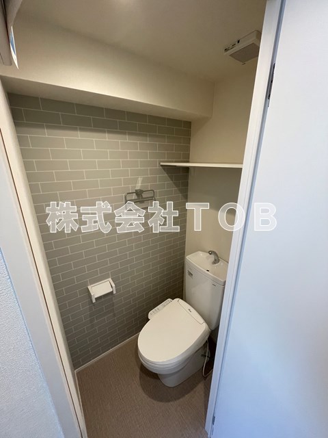 トイレ　暖房便座付き温水シャワートイレ※同物件別号室参考写真※