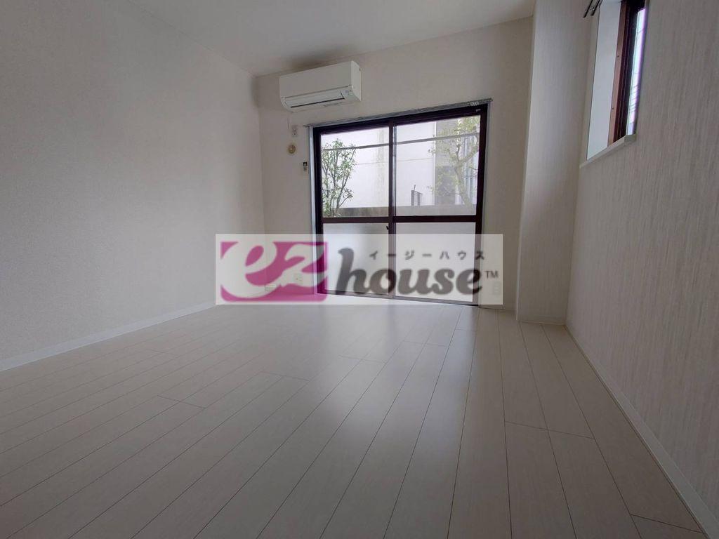 居室・リビング　別部屋の参考写真です