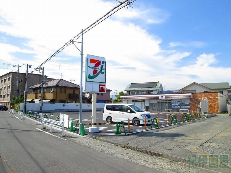 コンビニ　セブンイレブン小田原国府津西店（コンビニ）まで611m