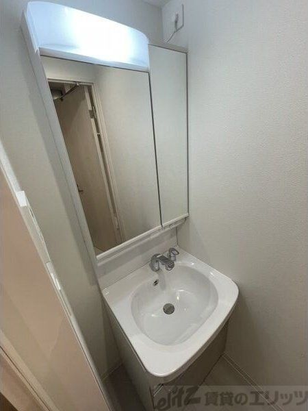 プレサンスNEO上新庄PRIMECRUISの内装写真