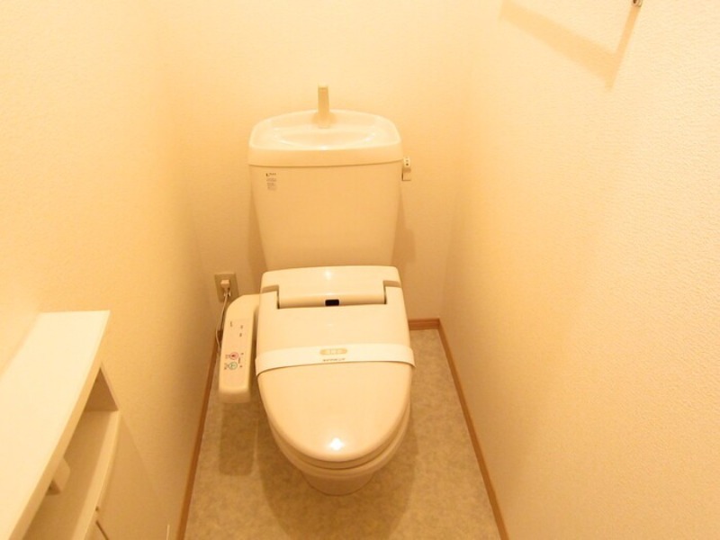 トイレ　図面と現状に相違がある場合には現状を優先