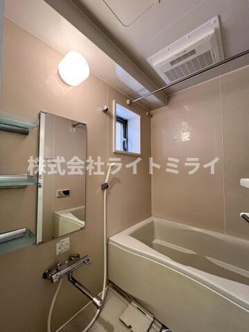 バス・シャワールーム　同タイプ参考写真?