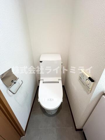 トイレ　同タイプ参考写真?