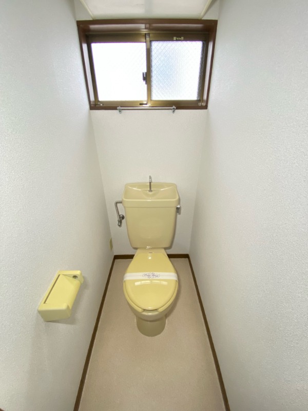 トイレ　※他部屋参考写真